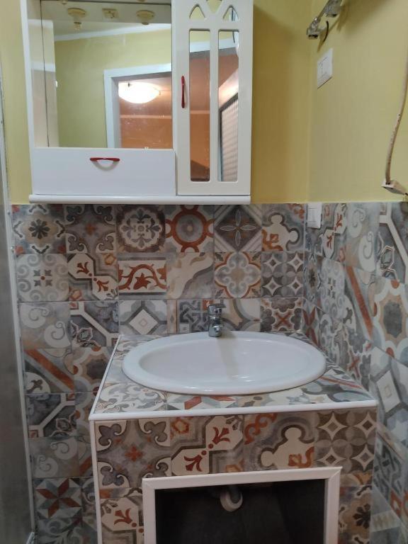 Affitto Breve Short Rent Few Hours كاتانيا المظهر الخارجي الصورة